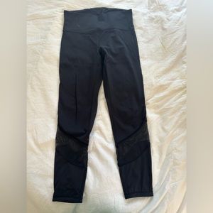 Lululemon Cropped Legging, size 8; good condition